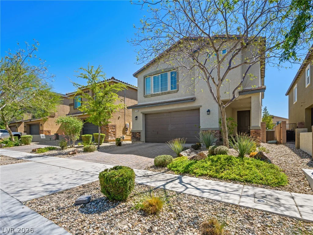 7246 Dazzle Point, North Las Vegas, NV 89084