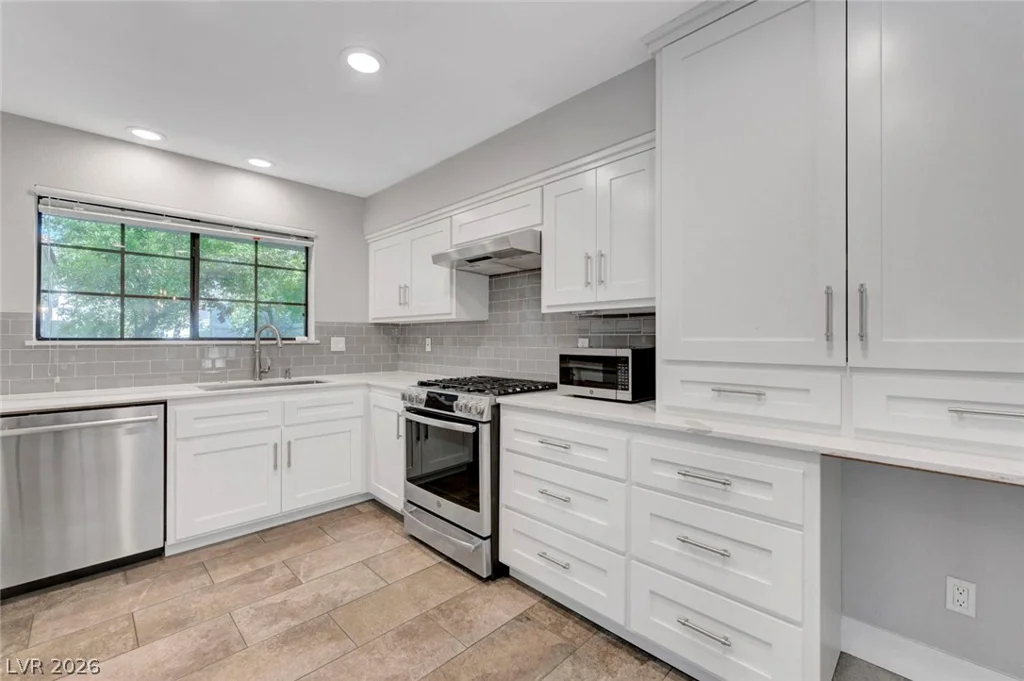 5253 Drifting Sands, Las Vegas, NV 89149