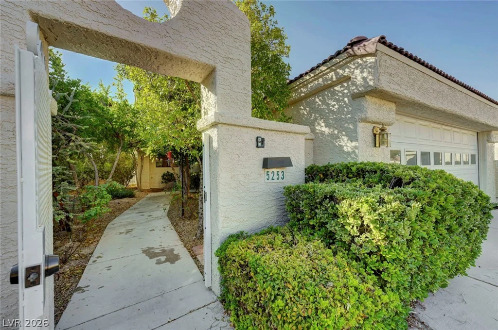 5253 Drifting Sands, Las Vegas, NV 89149