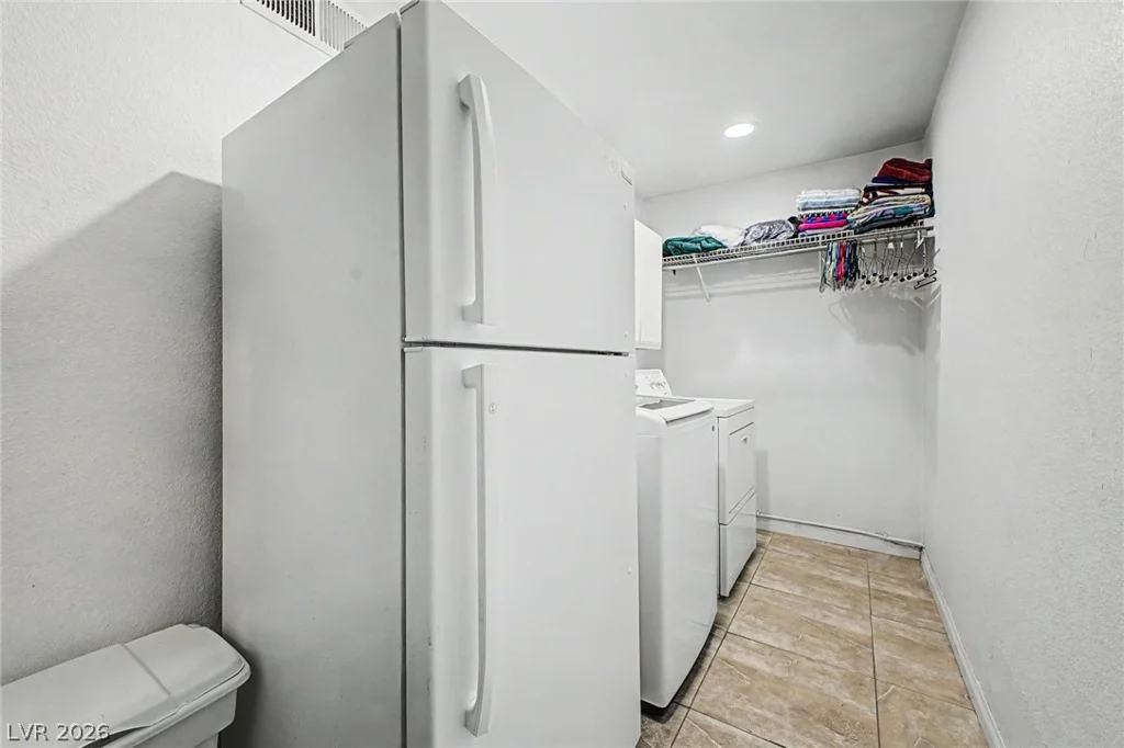 7310 Pleasant View, Las Vegas, NV 89147