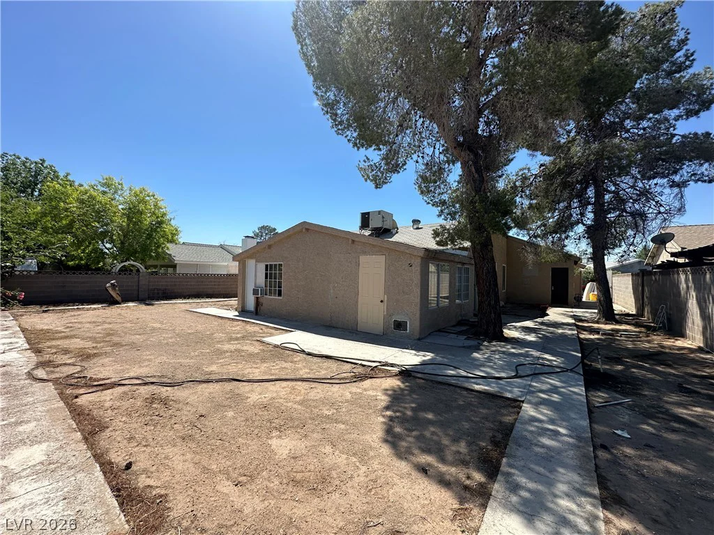 5316 Palmyra, Las Vegas, NV 89146
