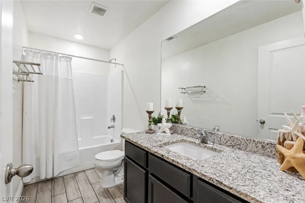 1869 Crystal Meadow, Las Vegas, NV 89115