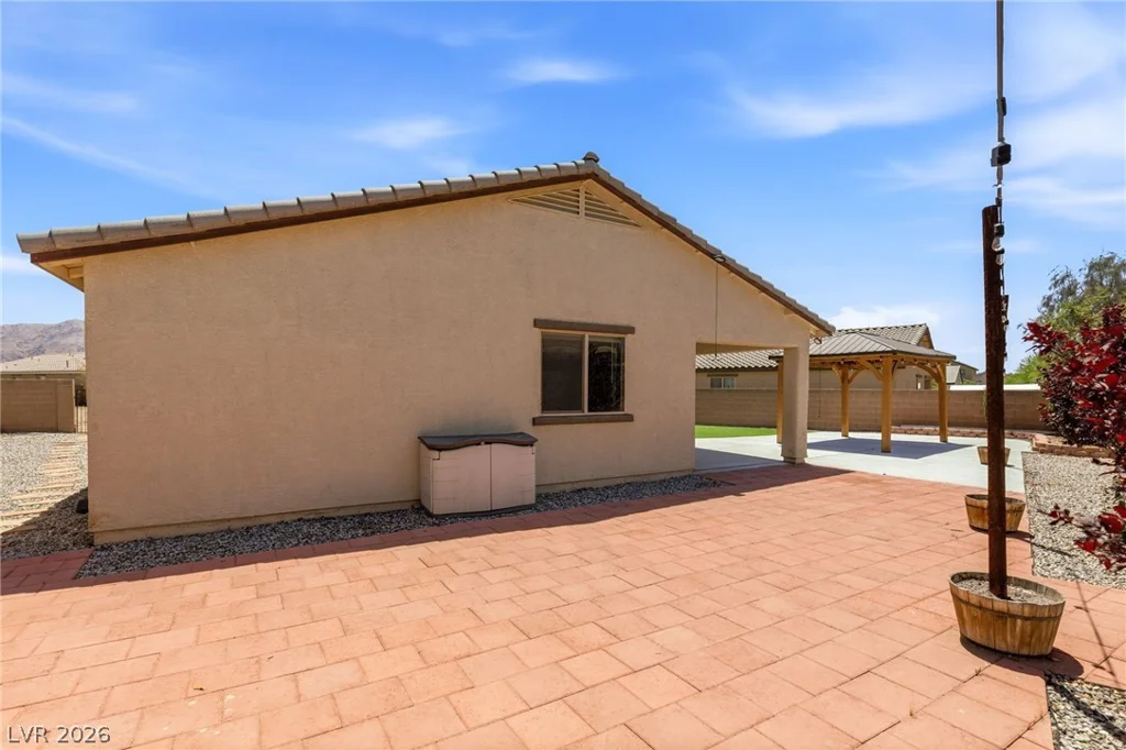 1869 Crystal Meadow, Las Vegas, NV 89115