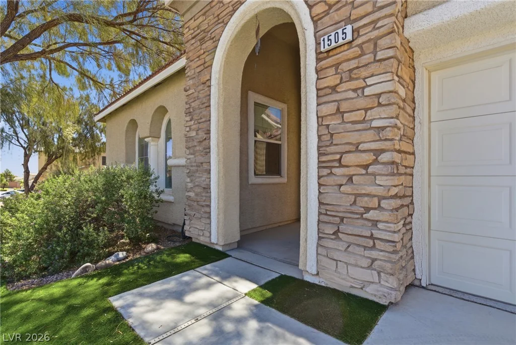 1505 Barrington Oaks, North Las Vegas, NV 89084