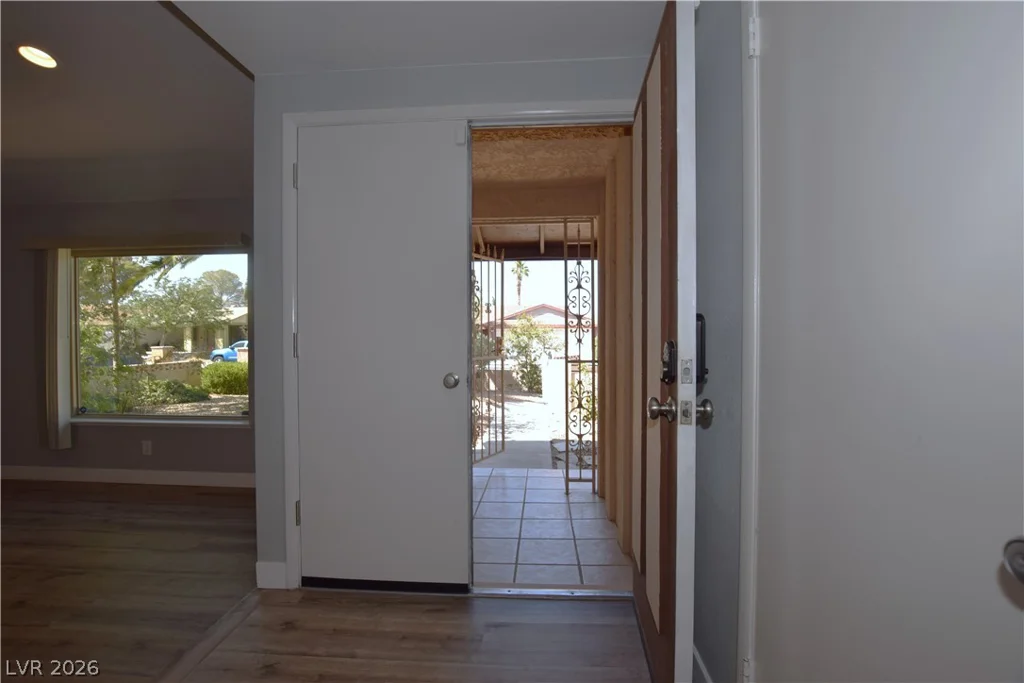 6291 Brea, Las Vegas, NV 89118