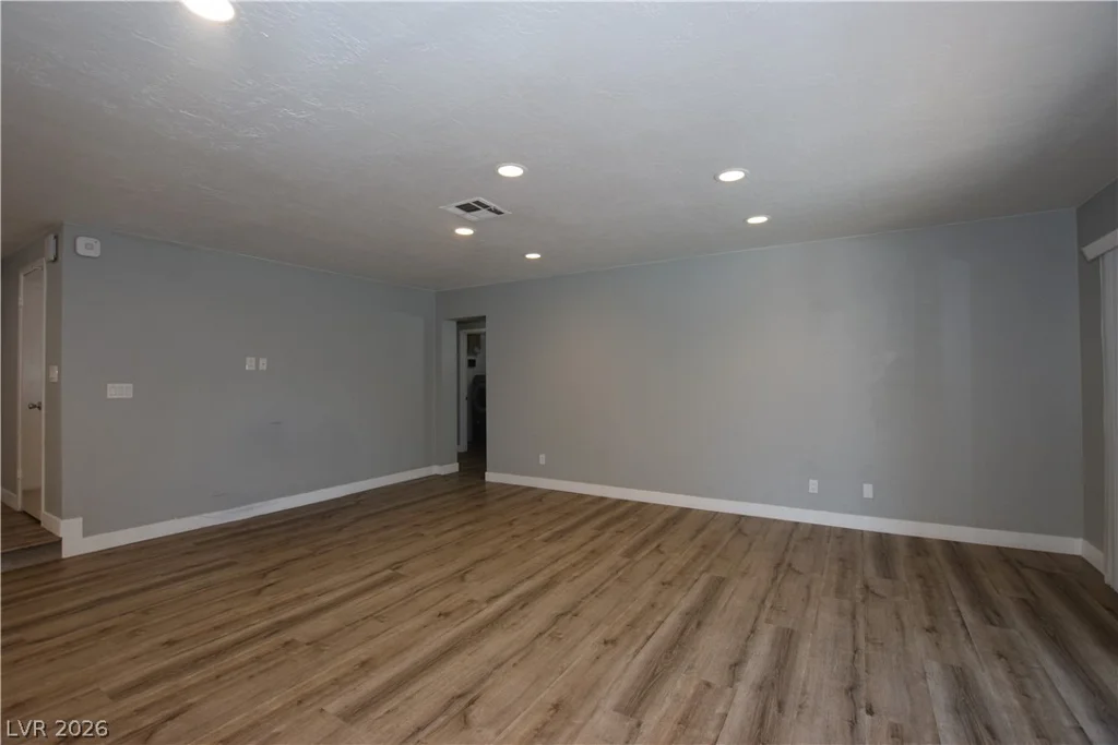 6291 Brea, Las Vegas, NV 89118