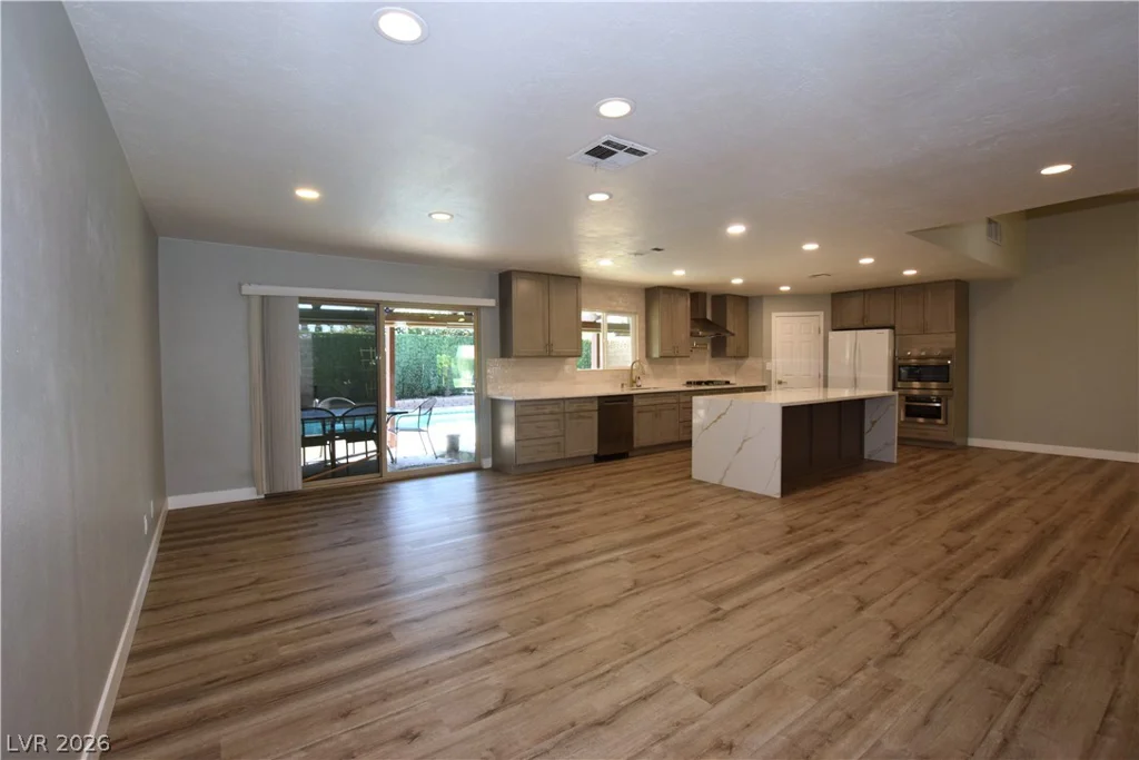 6291 Brea, Las Vegas, NV 89118