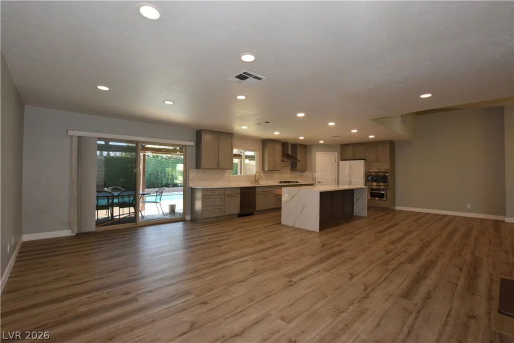 6291 Brea, Las Vegas, NV 89118