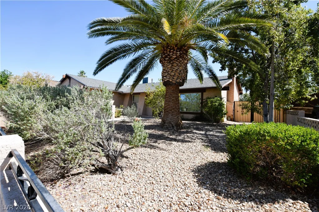 6291 Brea, Las Vegas, NV 89118