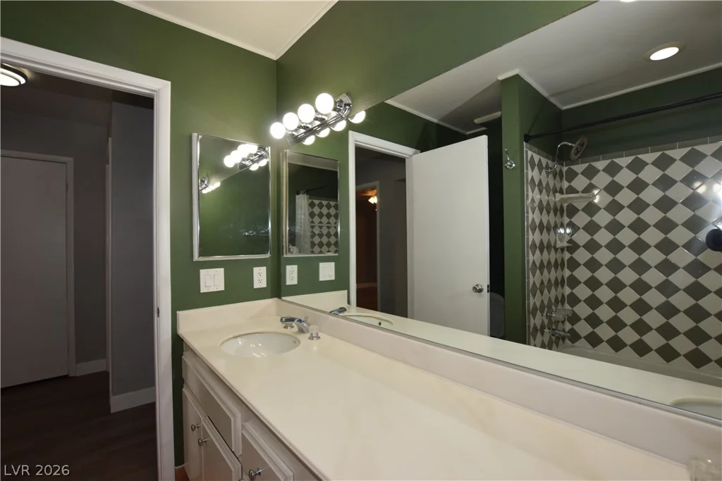 6291 Brea, Las Vegas, NV 89118