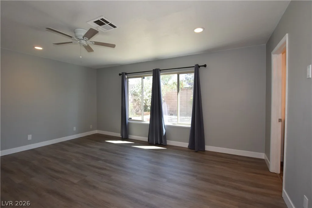 6291 Brea, Las Vegas, NV 89118