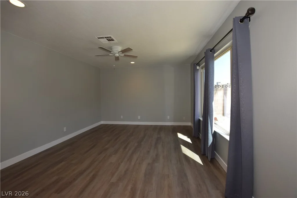 6291 Brea, Las Vegas, NV 89118