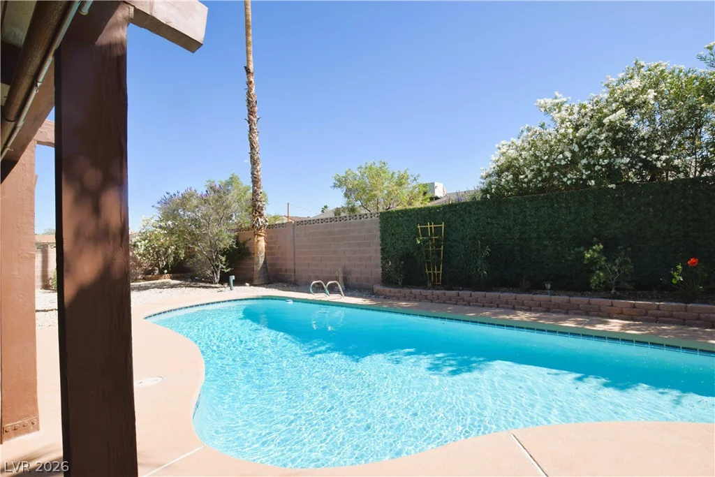 6291 Brea, Las Vegas, NV 89118