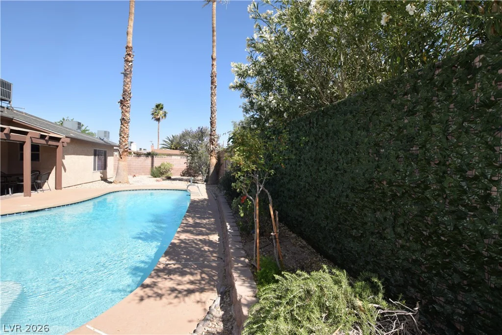 6291 Brea, Las Vegas, NV 89118