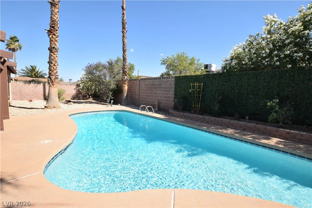 6291 Brea, Las Vegas, NV 89118