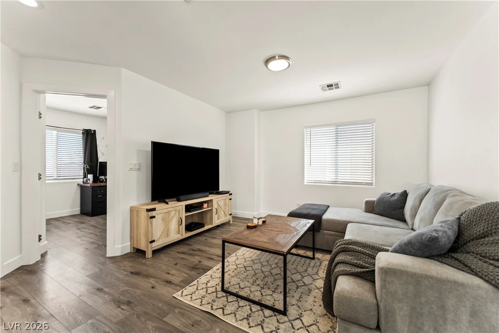 6156 Pacific Dogwood, Las Vegas, NV 89139
