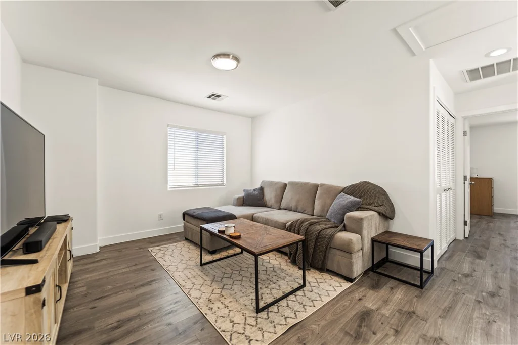 6156 Pacific Dogwood, Las Vegas, NV 89139