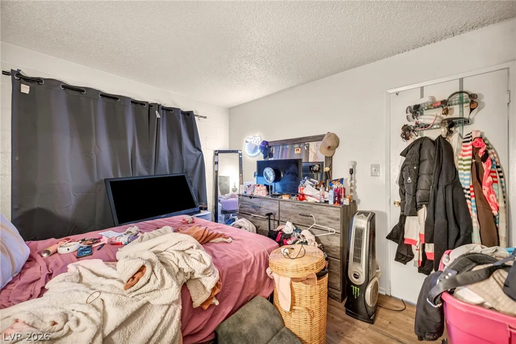 3719 Hazelwood, Las Vegas, NV 89119