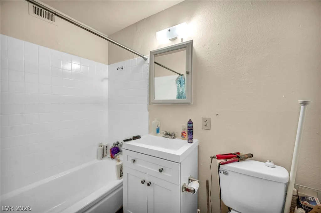 3719 Hazelwood, Las Vegas, NV 89119
