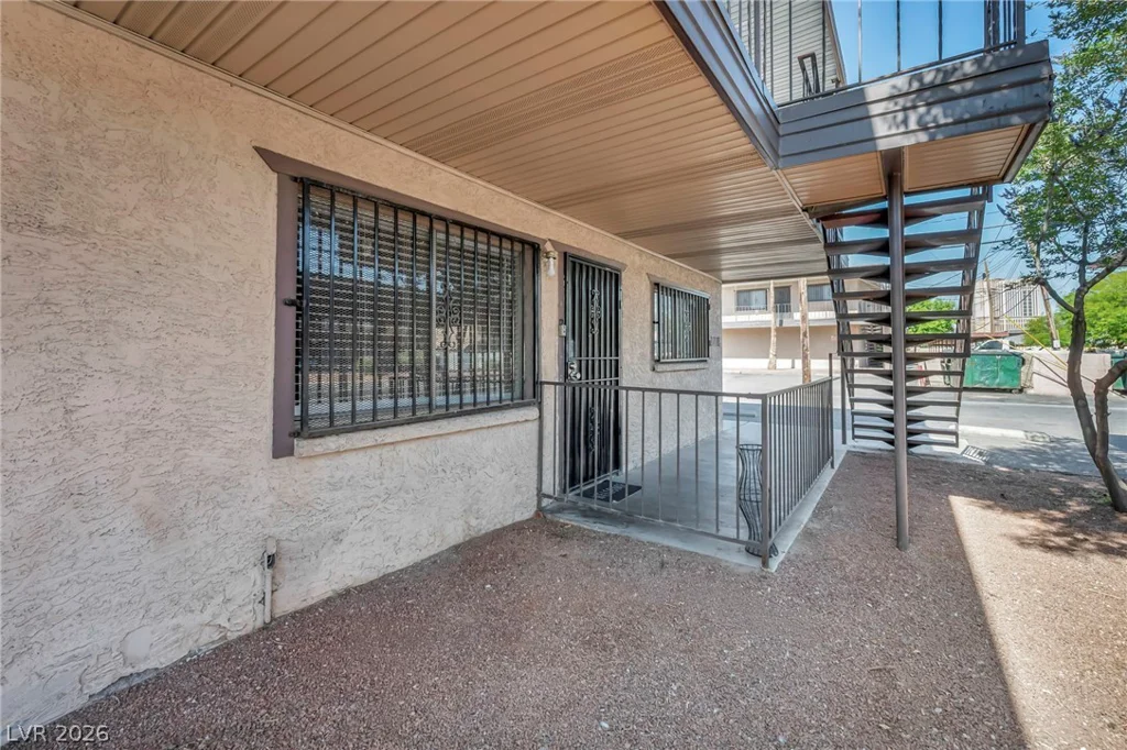 3719 Hazelwood, Las Vegas, NV 89119