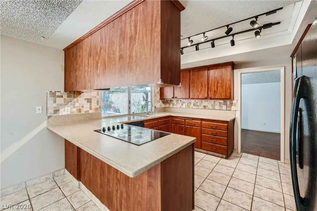 1908 Piccolo, Las Vegas, NV 89146