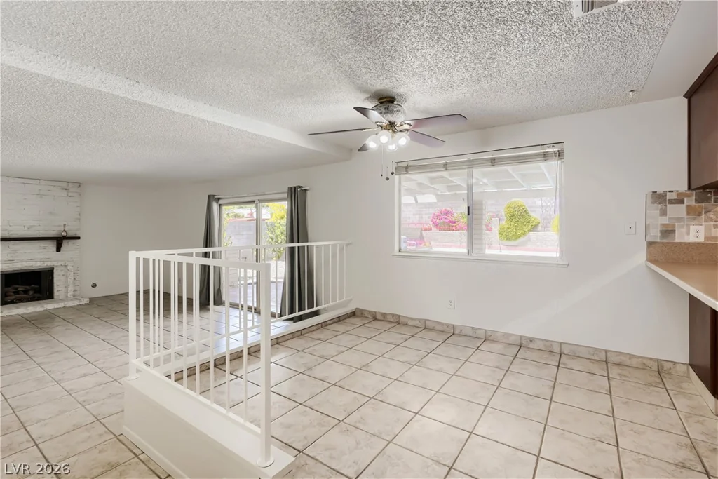 1908 Piccolo, Las Vegas, NV 89146