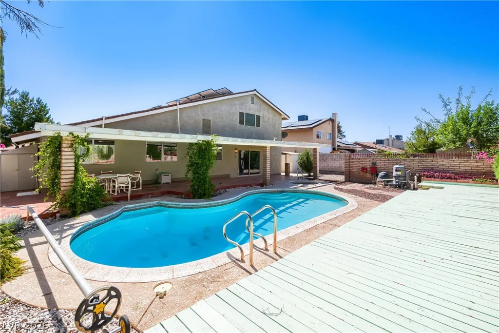 1908 Piccolo, Las Vegas, NV 89146