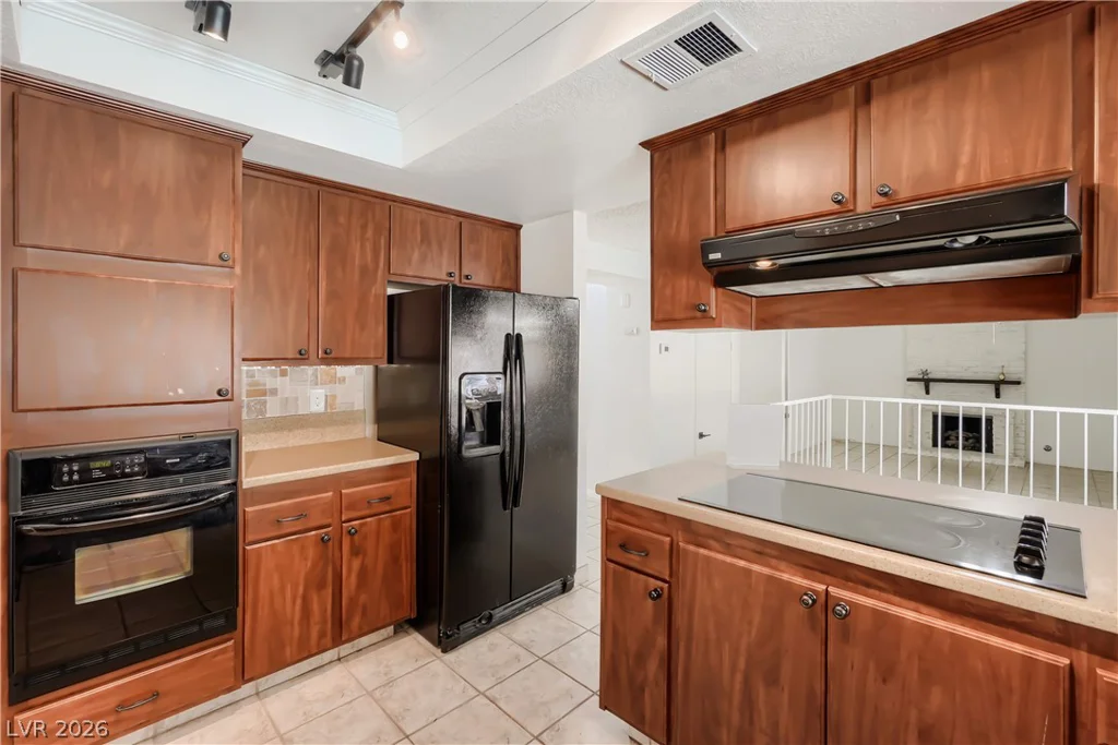 1908 Piccolo, Las Vegas, NV 89146