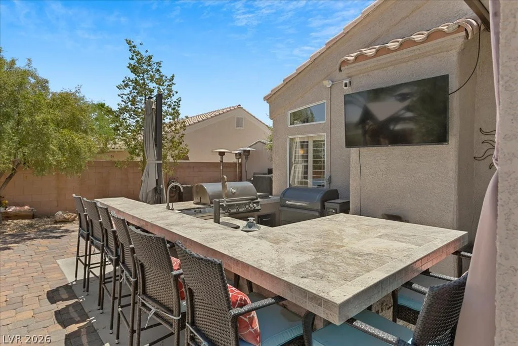 284 Ben Johnson, Las Vegas, NV 89183