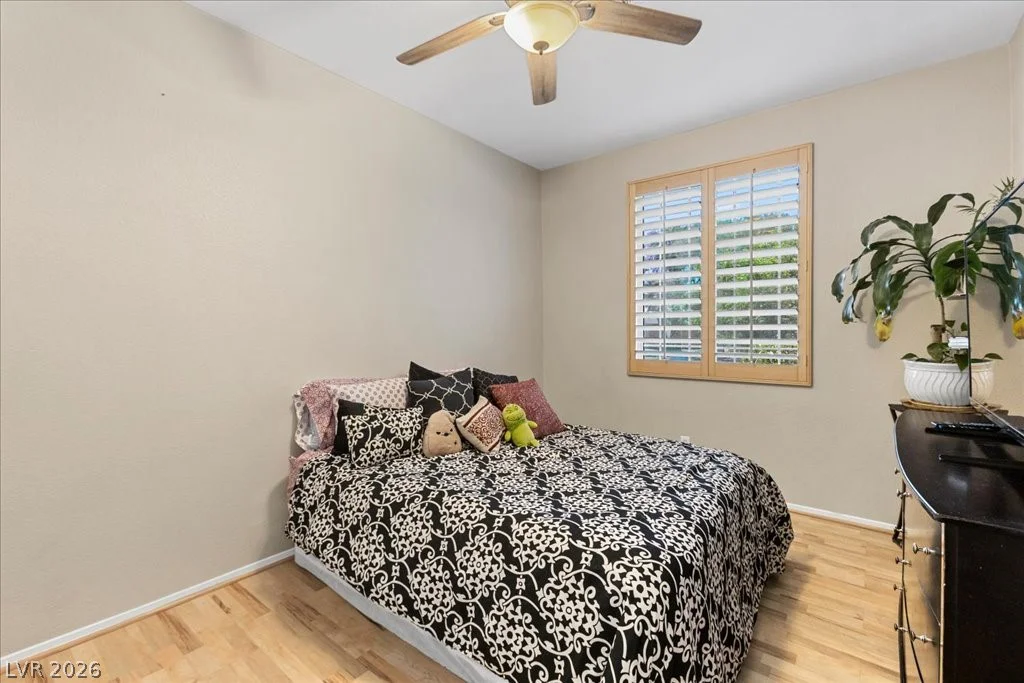 284 Ben Johnson, Las Vegas, NV 89183