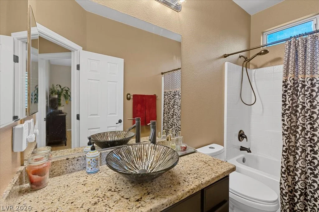 284 Ben Johnson, Las Vegas, NV 89183