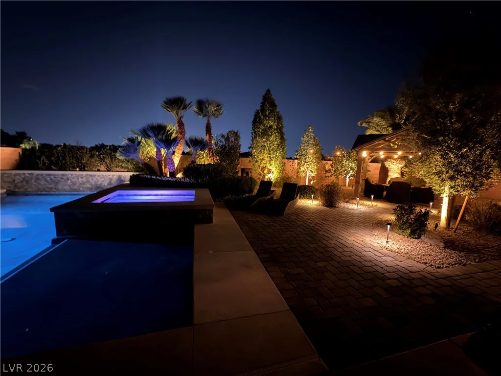284 Ben Johnson, Las Vegas, NV 89183