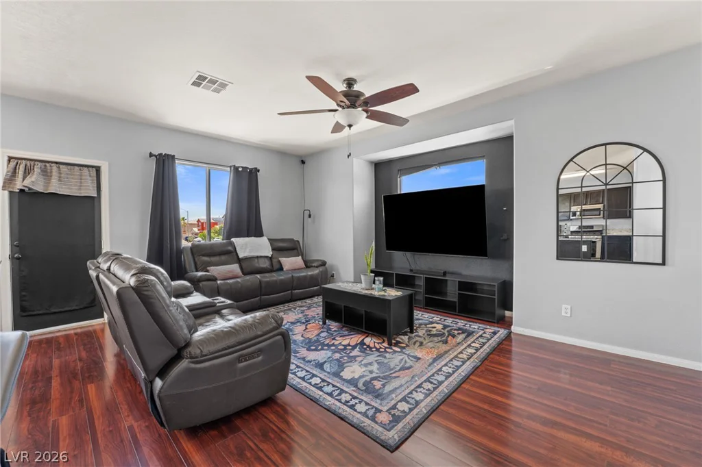 7068 Mandy Scarlet, Las Vegas, NV 89148
