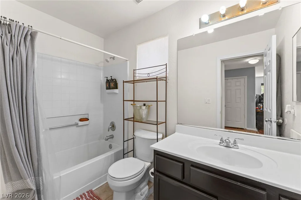 7068 Mandy Scarlet, Las Vegas, NV 89148