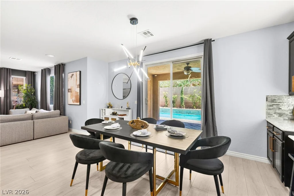 12222 Kings Eagle, Las Vegas, NV 89141