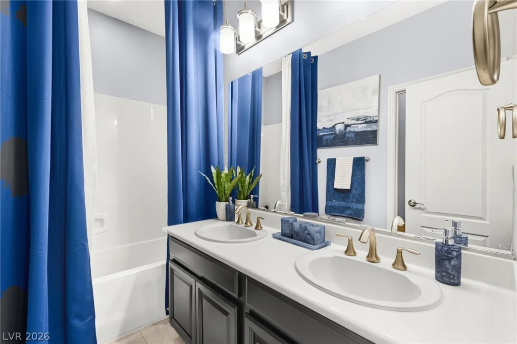 12222 Kings Eagle, Las Vegas, NV 89141