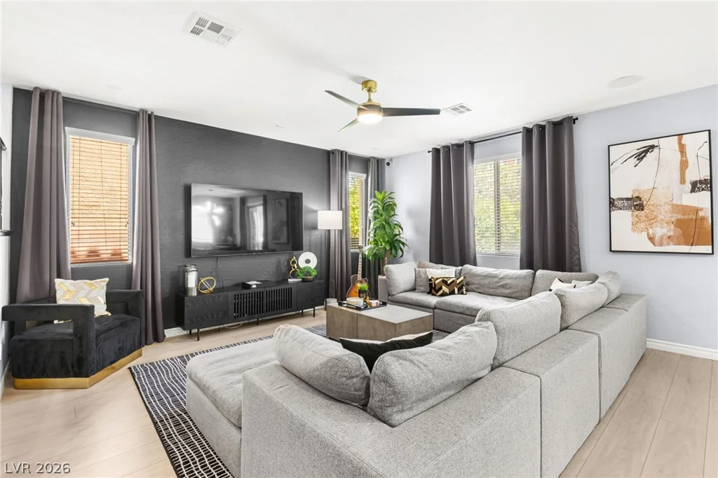 12222 Kings Eagle, Las Vegas, NV 89141