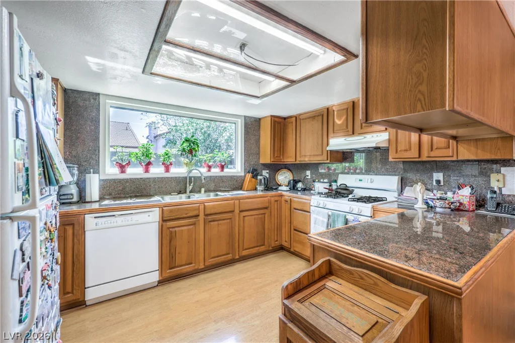 515 Battle Mountain, Las Vegas, NV 89110