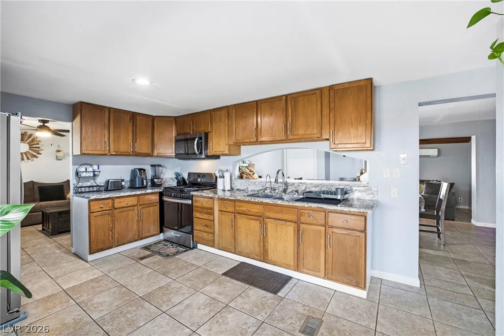 3516 Cactus Springs, Las Vegas, NV 89115