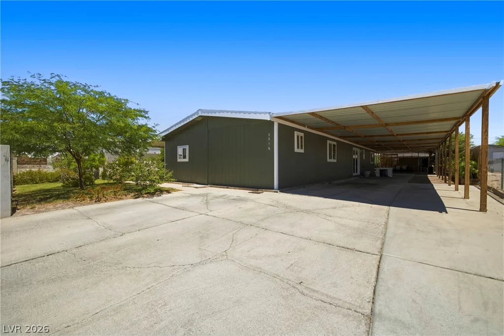3516 Cactus Springs, Las Vegas, NV 89115