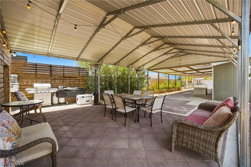 3516 Cactus Springs, Las Vegas, NV 89115