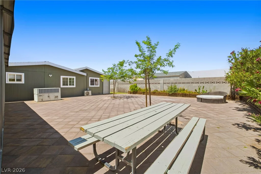 3516 Cactus Springs, Las Vegas, NV 89115