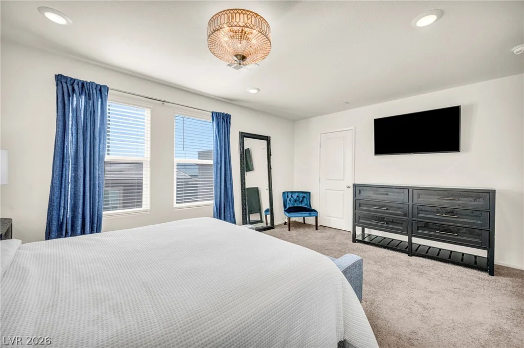 6956 Stratham Hill, Las Vegas, NV 89166