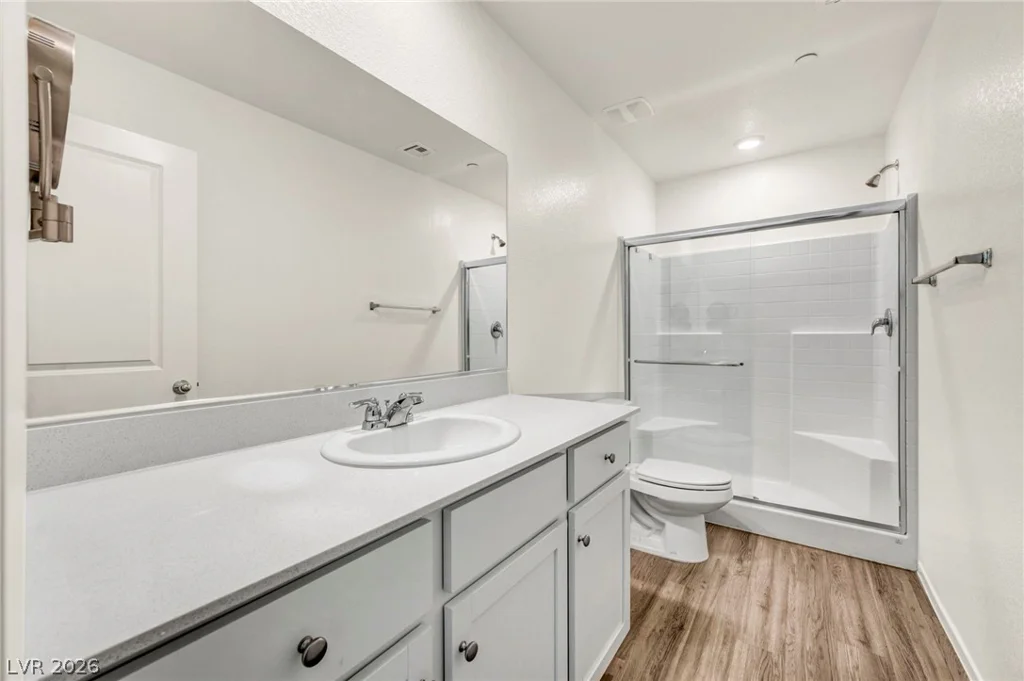 6956 Stratham Hill, Las Vegas, NV 89166