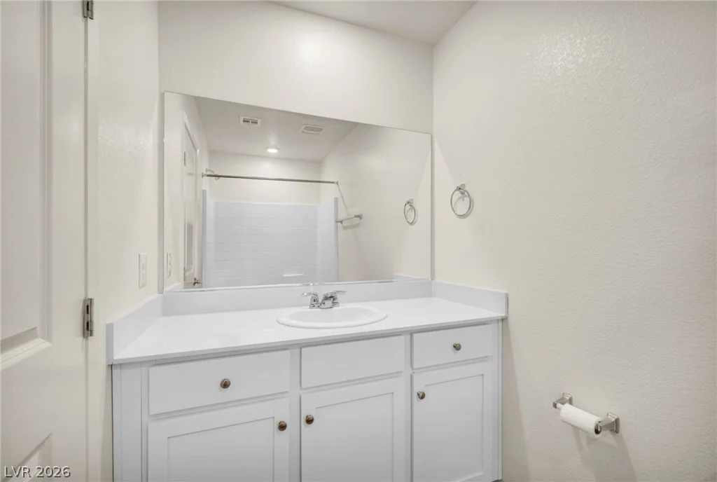 6956 Stratham Hill, Las Vegas, NV 89166