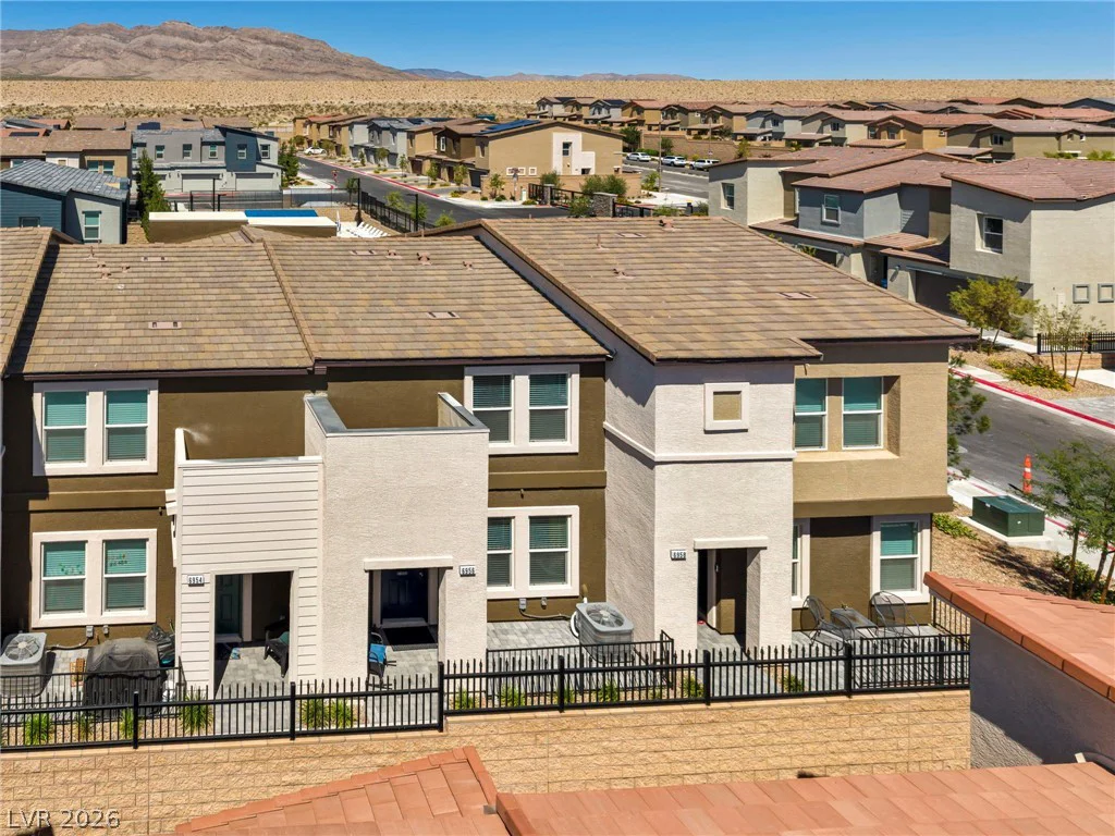6956 Stratham Hill, Las Vegas, NV 89166