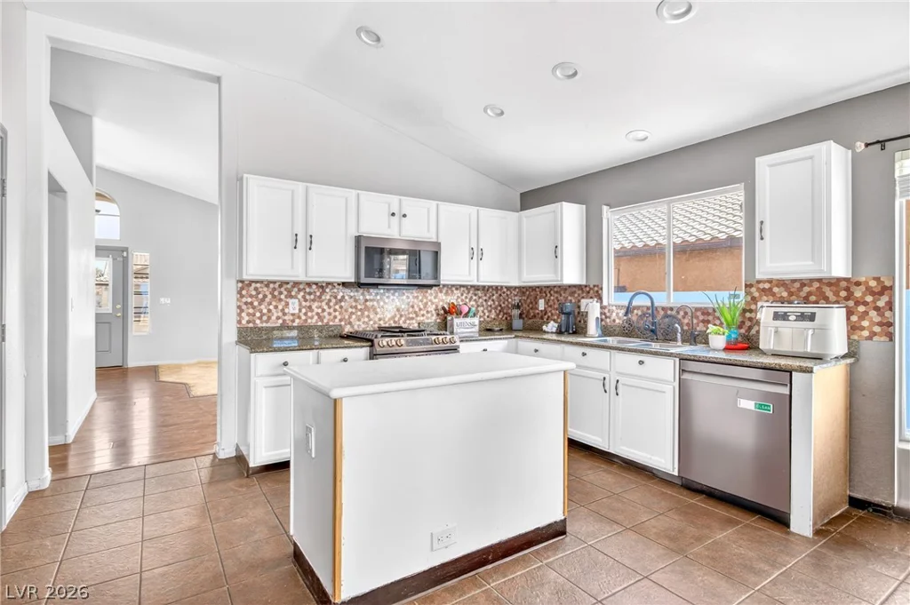 5709 Wandering Ivy, Las Vegas, NV 89130