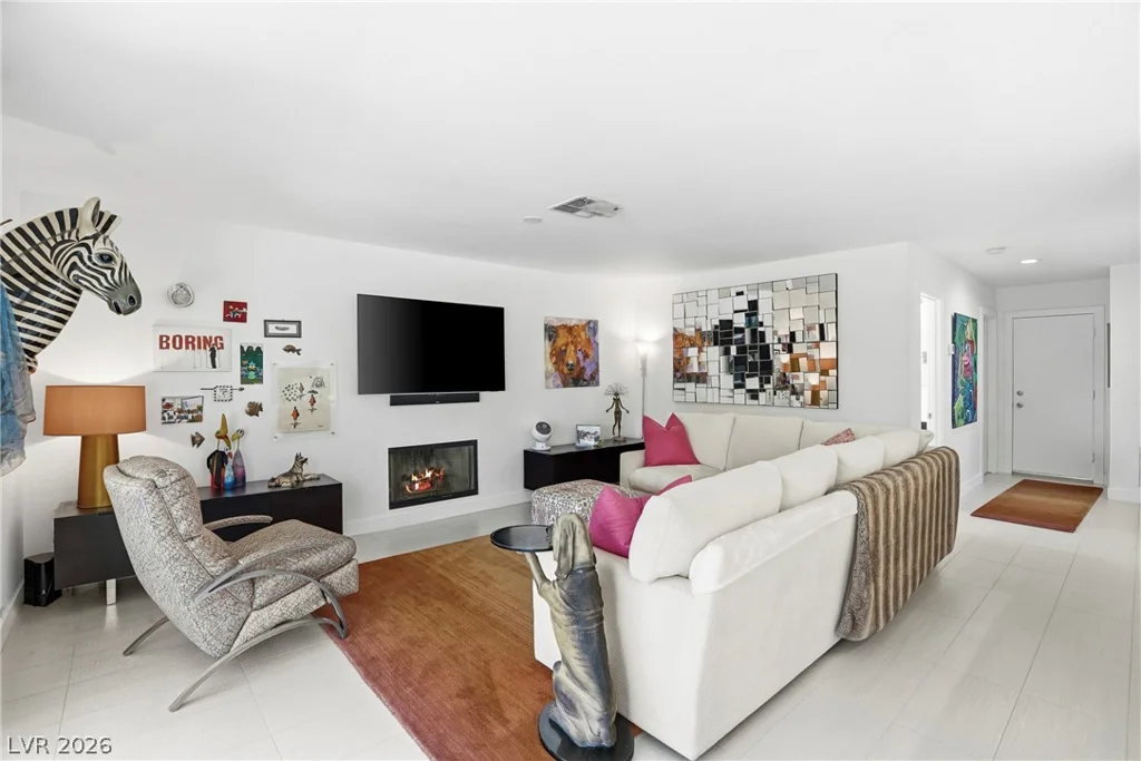 5432 Desert Valley, Las Vegas, NV 89149