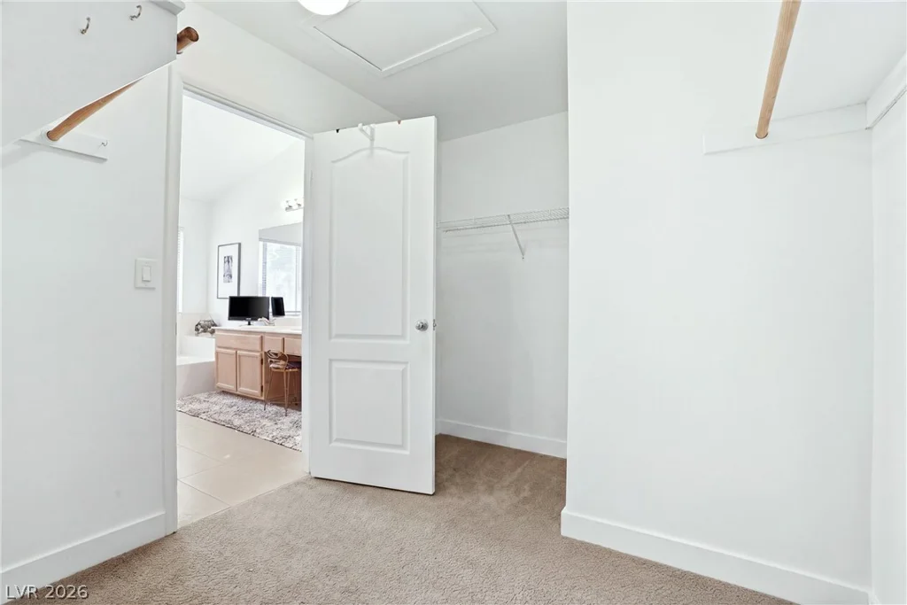 5432 Desert Valley, Las Vegas, NV 89149
