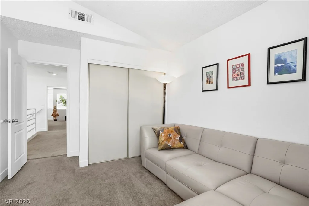 5432 Desert Valley, Las Vegas, NV 89149